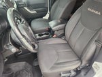 2016 Wrangler Thumbnail 12
