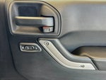 2015 Wrangler Thumbnail 18