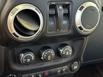 2015 Wrangler Thumbnail 21