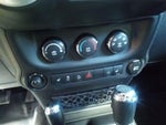 2014 Wrangler Thumbnail 15
