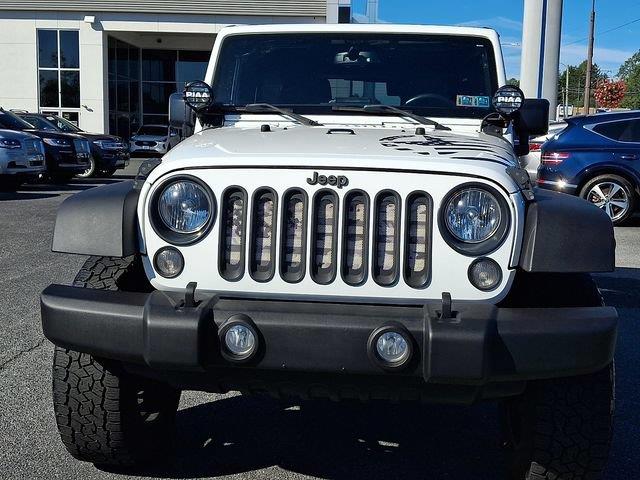 2015 Jeep Wrangler - $15,941