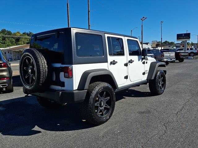 2015 Jeep Wrangler - $15,941
