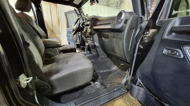 2016 Jeep Wrangler Unlimited Sport S