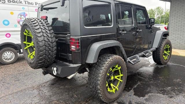 2017 Jeep Wrangler Unlimited Sport