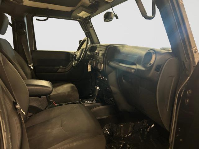 2017 Jeep Wrangler - $15,495
