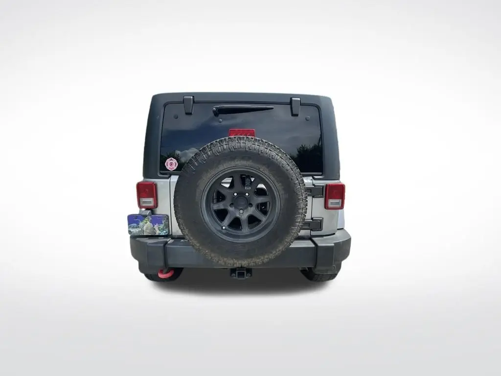 2015 Jeep Wrangler - $8,297