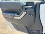 2016 Wrangler Unlimited Thumbnail 12