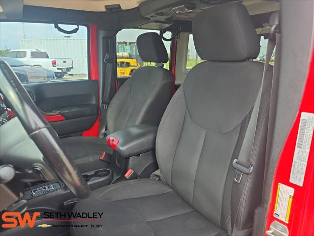 2015 Jeep Wrangler - $12,800