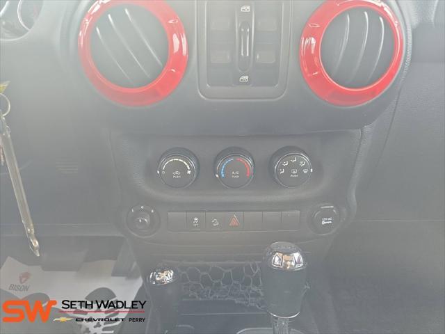 2015 Jeep Wrangler - $12,800