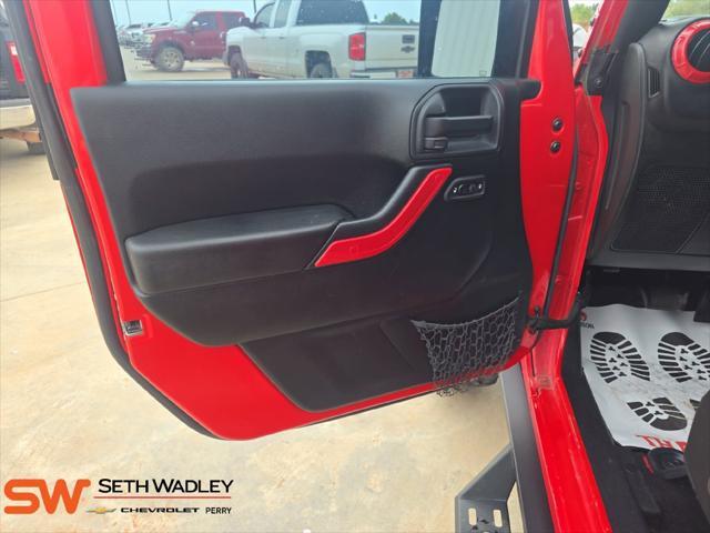 2015 Jeep Wrangler - $12,800