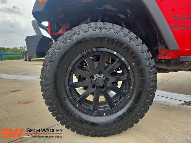 2015 Jeep Wrangler - $12,800