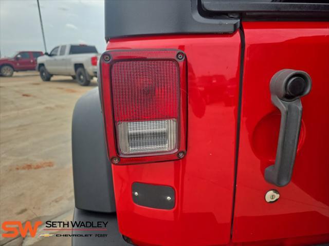 2015 Jeep Wrangler - $12,800