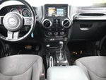 2016 Wrangler Unlimited Thumbnail 32