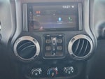 2016 Wrangler Unlimited Thumbnail 17