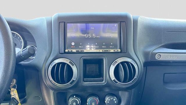 2016 Jeep Wrangler Unlimited Sport S