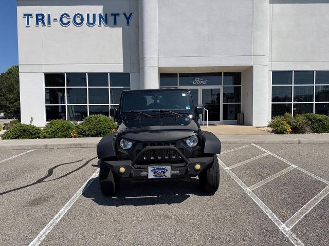 2016 Jeep Wrangler - $14,995