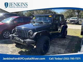 2015 Jeep Wrangler Unlimited with Black Clearcoat Exterior