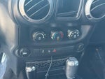 2015 Wrangler Unlimited Thumbnail 31
