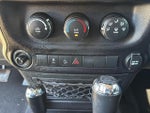 2016 Wrangler Unlimited Thumbnail 16