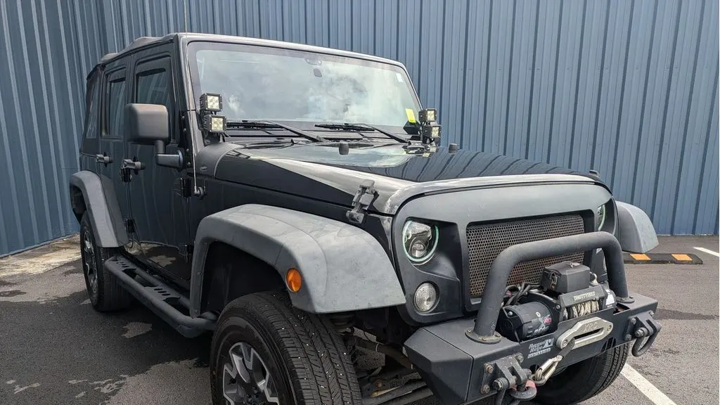 2017 Jeep Wrangler Unlimited Sport