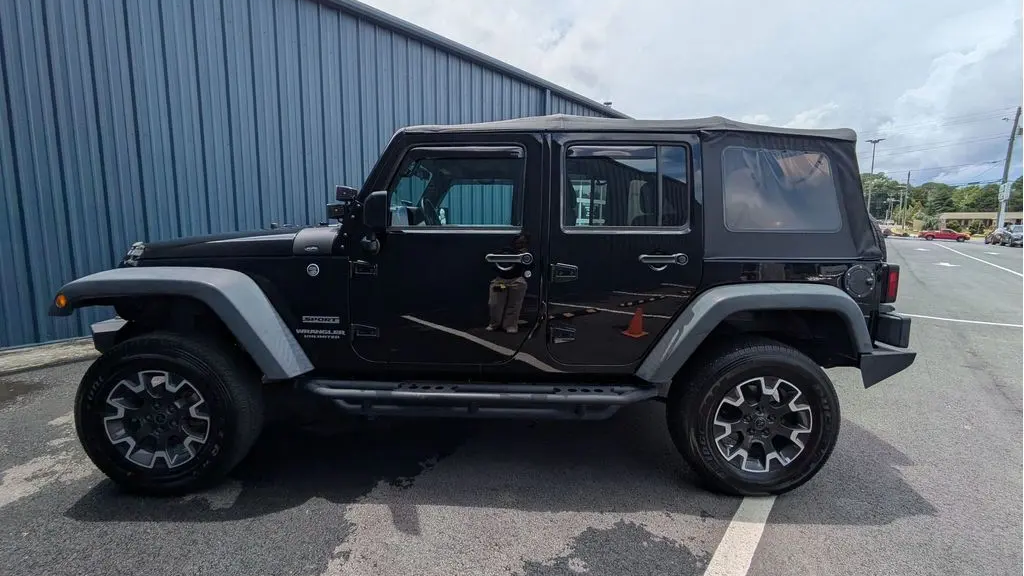 2017 Jeep Wrangler Unlimited Sport