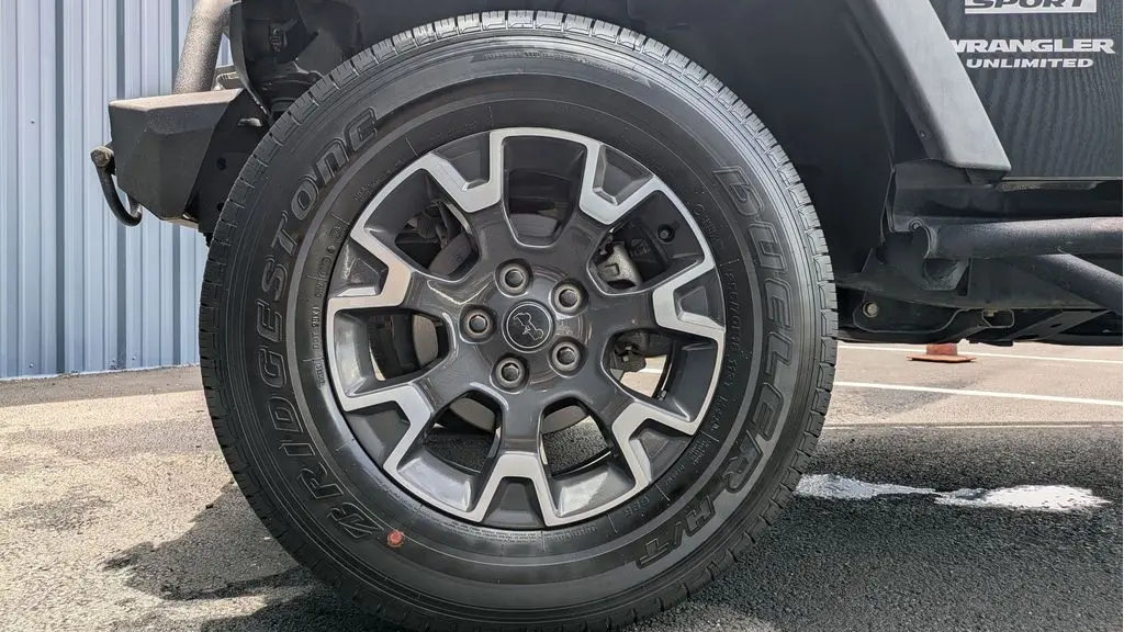 2017 Jeep Wrangler Unlimited Sport