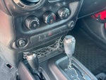 2014 Wrangler Unlimited Thumbnail 25