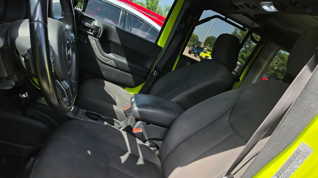 2016 Jeep Wrangler Unlimited Sport S