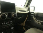 2017 Wrangler Unlimited Thumbnail 12