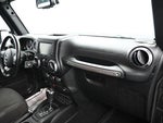 2017 Wrangler Unlimited Thumbnail 9