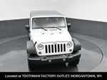 2017 Wrangler Unlimited Thumbnail 17
