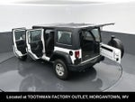 2017 Wrangler Unlimited Thumbnail 24