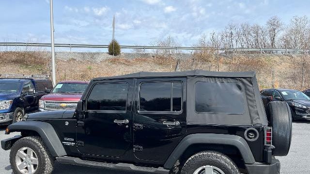 2016 Jeep Wrangler Unlimited Sport S