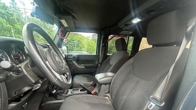 2017 Jeep Wrangler Unlimited Sport