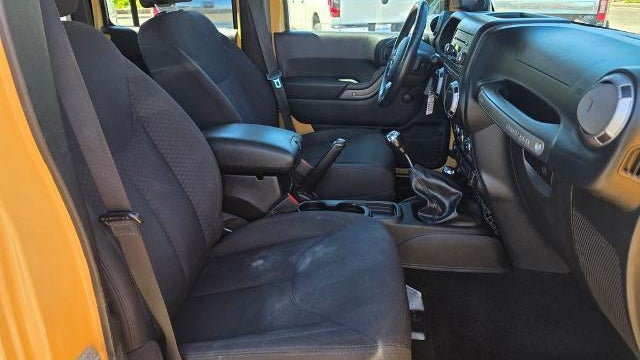 2013 Jeep Wrangler Unlimited Sport
