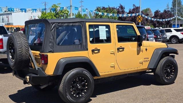 2013 Jeep Wrangler Unlimited Sport