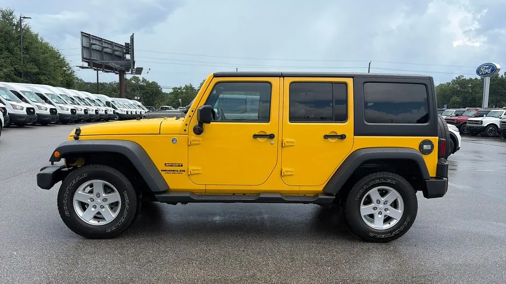 2015 Jeep Wrangler Unlimited Sport
