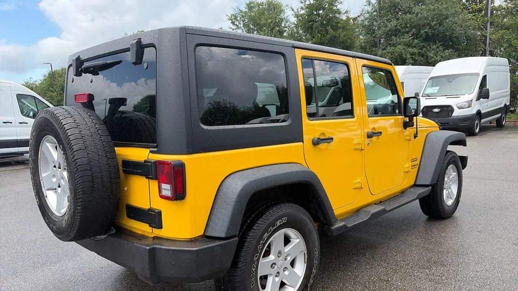 2015 Jeep Wrangler Unlimited Sport