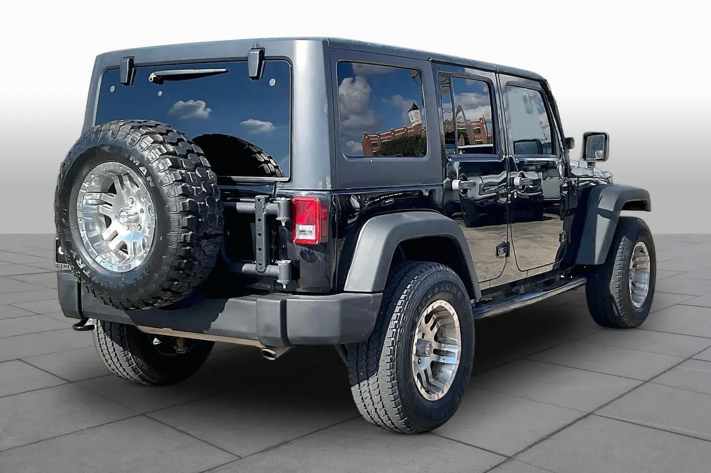 2015 Jeep Wrangler - $16,903