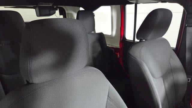 2016 Jeep Wrangler Unlimited Freedom