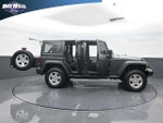 2017 Wrangler Unlimited Thumbnail 27