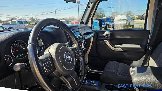 2012 Jeep Wrangler Unlimited Sahara