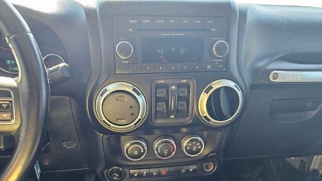 2012 Jeep Wrangler Unlimited Sahara