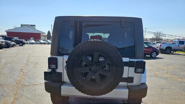 2012 Jeep Wrangler Unlimited Sahara