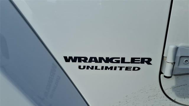 2016 Jeep Wrangler Unlimited Sahara 75th Anniversary