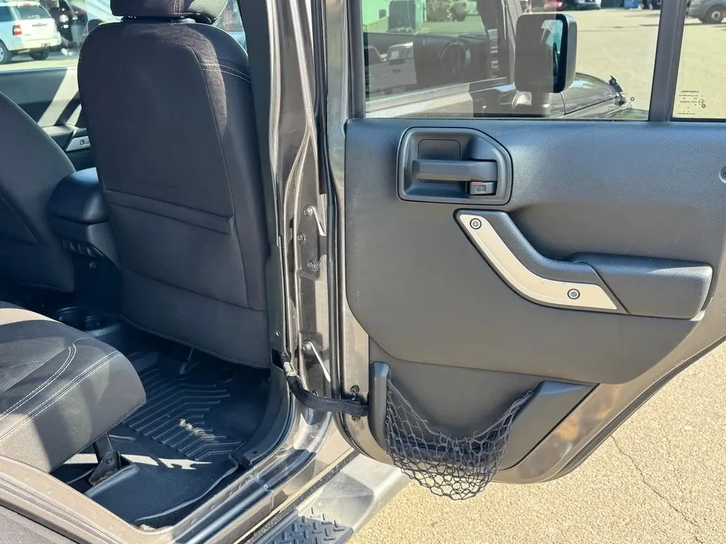 2017 Jeep Wrangler - $18,794