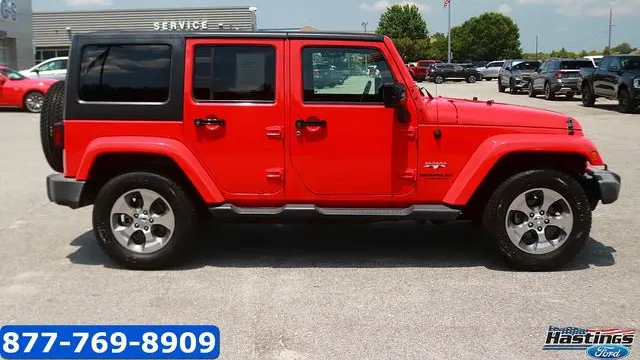 2017 Jeep Wrangler Unlimited Sahara