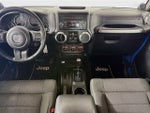 2012 Wrangler Unlimited Thumbnail 30