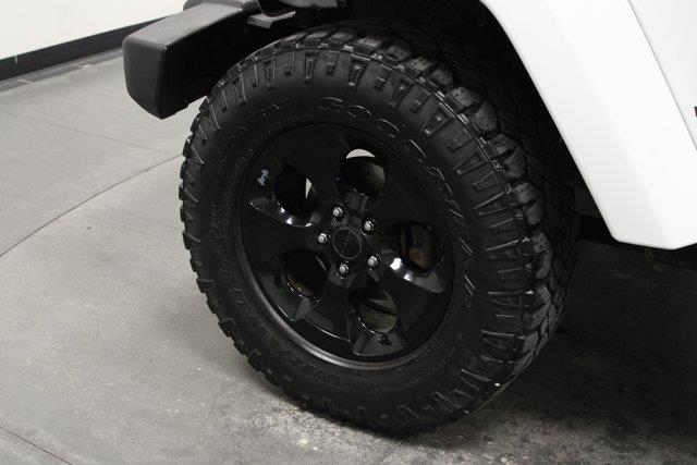 2015 Jeep Wrangler - $13,962