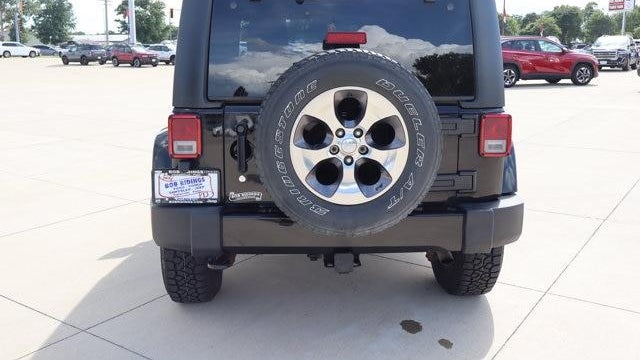 2016 Jeep Wrangler Unlimited Sahara 75th Anniversary